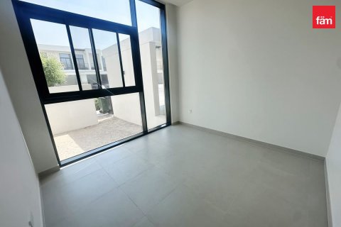 4 bedrooms Villa in Dubai, UAE No. 210784 5
