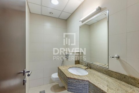 1 bedroom Apartment in Dubai Sports City, UAE No. 191155 10