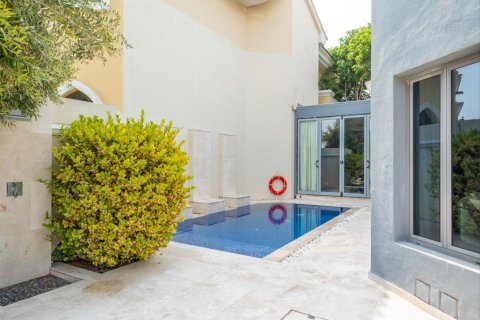 Villa de 4 chambres à Garden Homes, UAE No. 101598 6