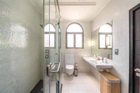 Villa de 4 chambres à Garden Homes, UAE No. 101598 23