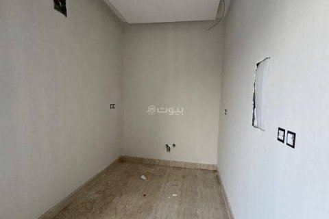 5 bedrooms Villa in Khobar, Saudi Arabia No. 60426 7