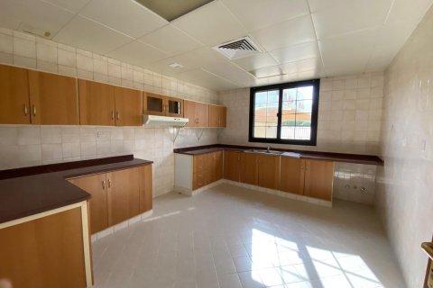 Townhouse de 3 chambres à Mirdif Villas, UAE No. 208825 15