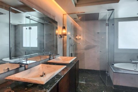 Penthouse de 4 chambres à Marina Residences 1, UAE No. 208820 14