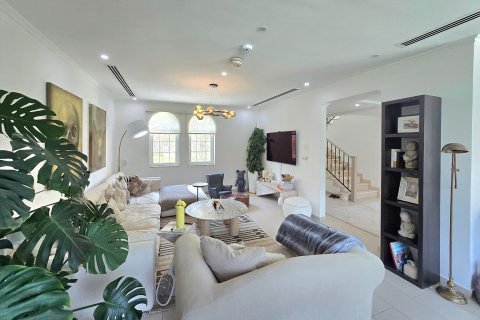 4 غرف نوم فيلا في Jumeirah Park, الإمارات العربية المتحدة رقم 208821 6