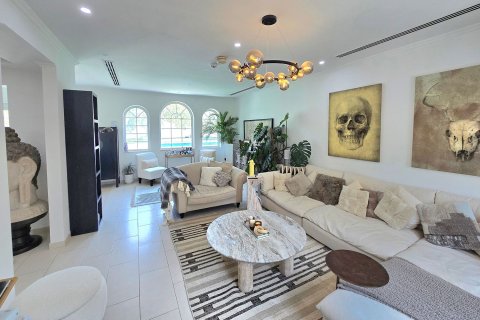 4 غرف نوم فيلا في Jumeirah Park, الإمارات العربية المتحدة رقم 208821 5