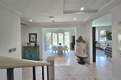 4 غرف نوم فيلا في Jumeirah Park, الإمارات العربية المتحدة رقم 208821 3