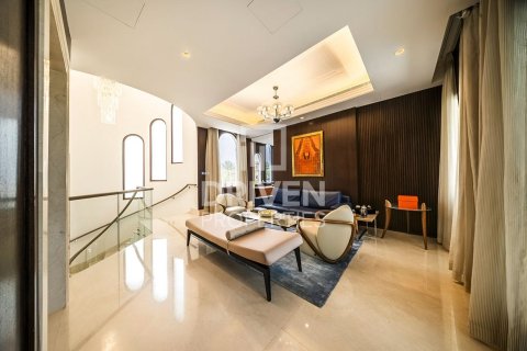 Вилла с 6 спальнями  №120817 23