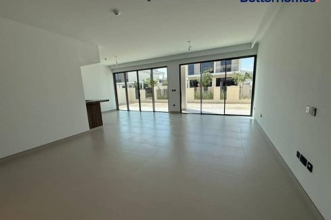 Villa de 4 dormitorios  No. 114376 4