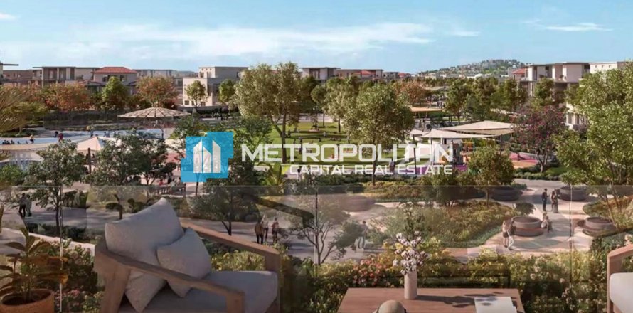 Land de 608m²  No. 125533