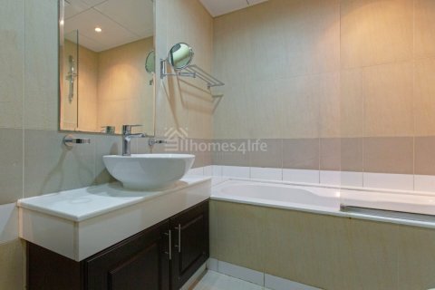 Apartment de 2 dormitorios en Jumeirah Village Circle, UAE No. 163430 5