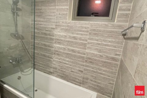 Квартира с 2 спальнями в Дубай, ОАЭ №137417 12