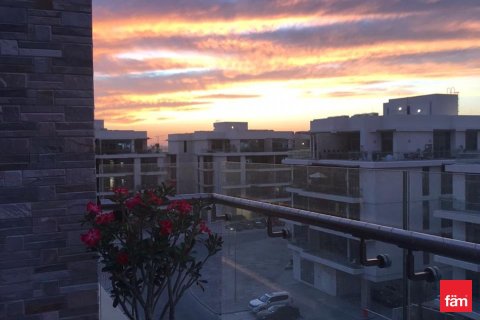 Квартира с 2 спальнями в Дубай, ОАЭ №137417