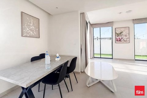 Villa de 4 chambres à Dubai, UAE No. 137413 4