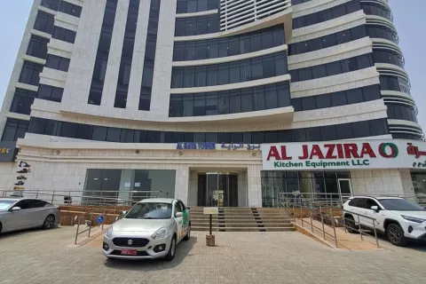 330m² Commercial property in Ghala, Oman No. 54466 1