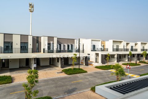 3 bedrooms Townhouse No. 126544 18