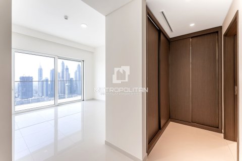 Apartment de 2 dormitorios en EMAAR Beachfront, UAE No. 77912 21