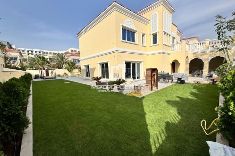 Villa de 5 dormitorios en Jumeirah Village Triangle, UAE No. 77921 8