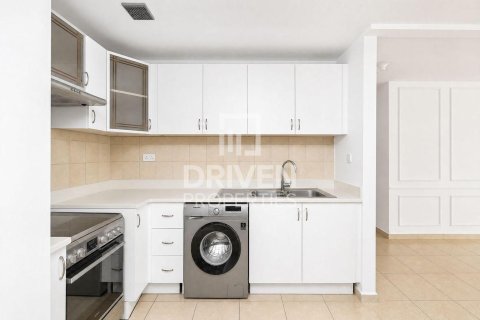 2 bedrooms Apartment in Rimal, UAE No. 192050 6