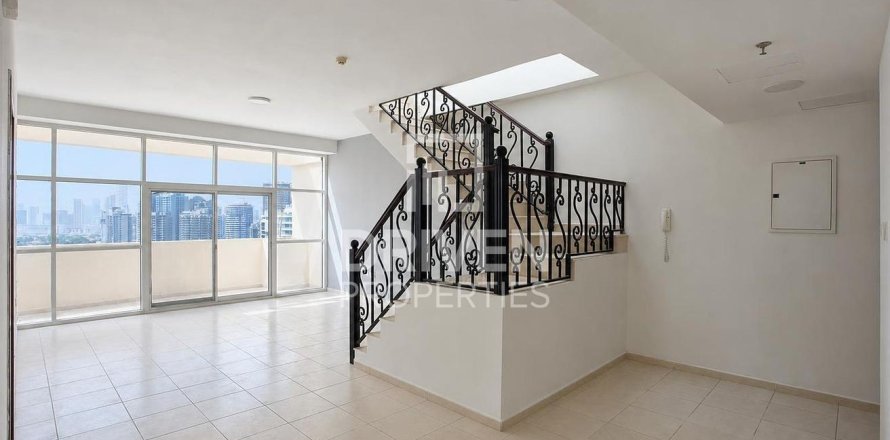3 غرف نوم شقة في Royal Residence, الإمارات العربية المتحدة رقم 206284