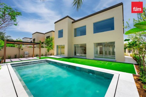 Villa de 3 dormitorios en Jumeirah Park, UAE No. 186410