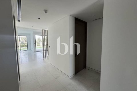 Villa de 4 dormitorios  No. 115741 16