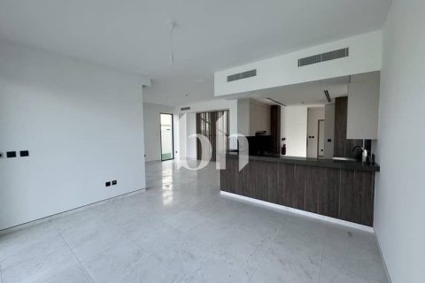 Villa de 4 dormitorios  No. 115741 2