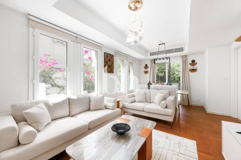 Townhouse de 2 dormitorios  No. 115739 2