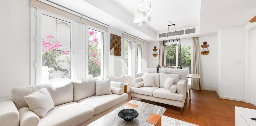 Townhouse de 2 dormitorios  No. 115739
