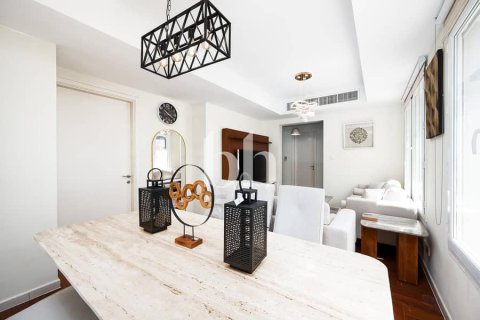 Townhouse de 2 dormitorios  No. 115739 4
