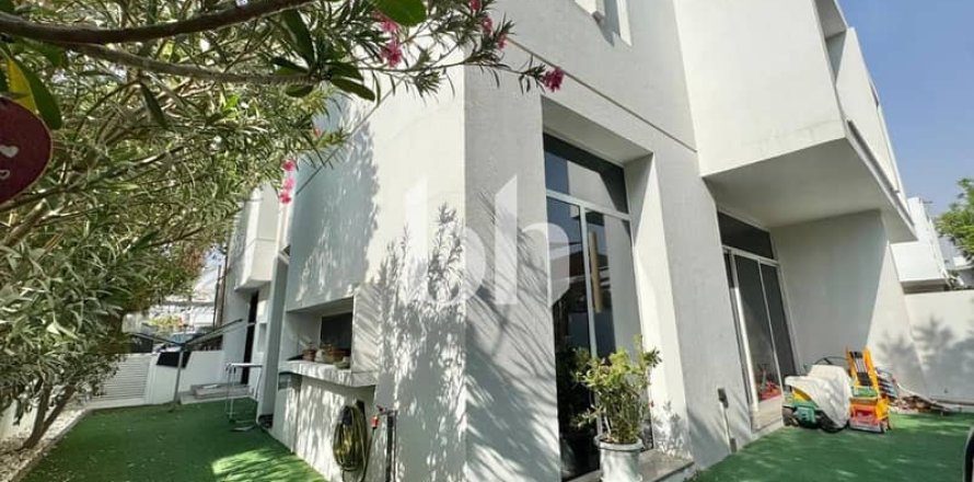 Townhouse de 3 dormitorios No. 115740
