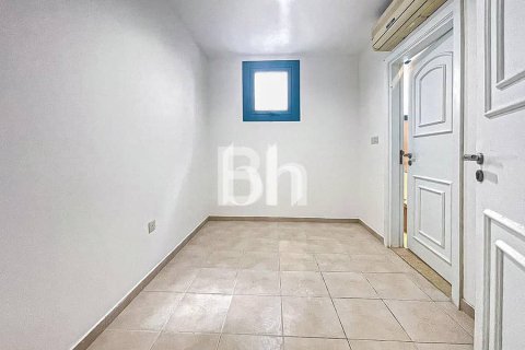 Villa de 4 dormitorios  No. 115738 6
