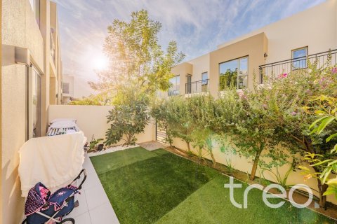 Townhouse de 3 dormitorios en Arabian Ranches 2, UAE No. 186675 17