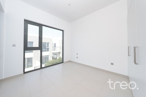 Townhouse de 3 dormitorios en Arabian Ranches 2, UAE No. 186675 15