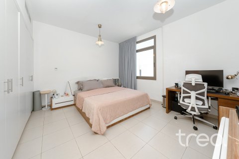 Townhouse de 4 dormitorios en Noor Townhouses, UAE No. 186674 16