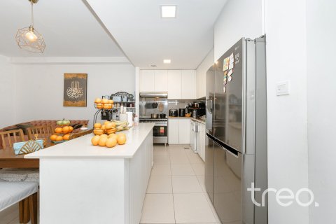 Townhouse de 4 dormitorios en Noor Townhouses, UAE No. 186674 6