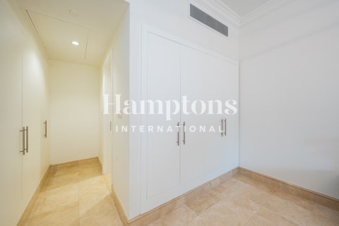Townhouse de 3 dormitorios en FIVE Palm Jumeirah, UAE No. 136245 5