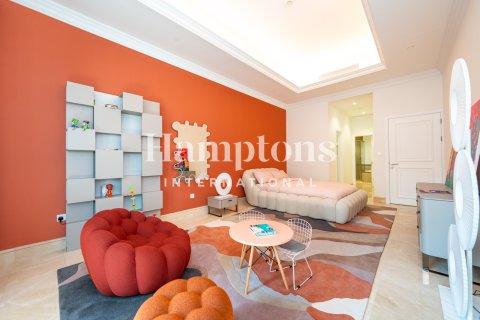 Townhouse de 3 dormitorios en FIVE Palm Jumeirah, UAE No. 136245 28