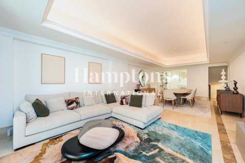 Townhouse de 3 dormitorios en FIVE Palm Jumeirah, UAE No. 136245