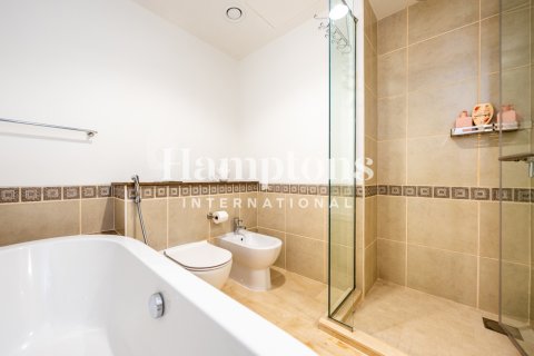 Townhouse de 3 dormitorios en FIVE Palm Jumeirah, UAE No. 136245 7