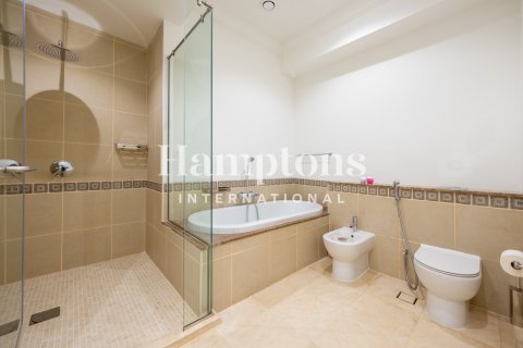 Townhouse de 3 dormitorios en FIVE Palm Jumeirah, UAE No. 136245 23