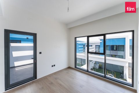 4 bedrooms Townhouse in Dubai, UAE No. 207716 6