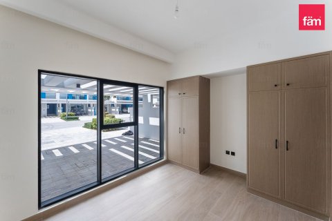 4 bedrooms Townhouse in Dubai, UAE No. 207716