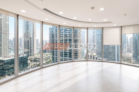 180.05m² Office in Business Bay, UAE No. 205928