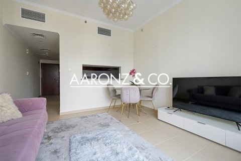 2 غرف نوم شقة رقم 132760 8