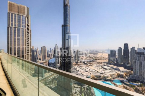 4 bedrooms Apartment in Opera District, UAE No. 191652 3