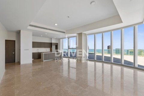 4 bedrooms Apartment in Opera District, UAE No. 191652 8