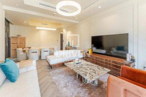 Квартира с 2 спальнями в Даунтаун Дубай (Даунтаун Бурдж Дубай), ОАЭ №191650 3