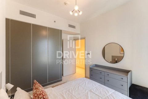 Квартира с 2 спальнями в EMAAR Beachfront, ОАЭ №191653 7