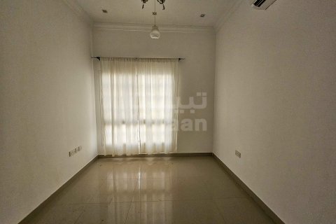 4 bedrooms Townhouse in Al Ansab, Oman No. 53587 3