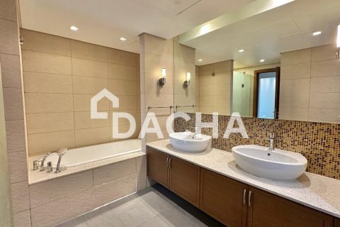 Квартира с 2 спальнями в Marina Residences, ОАЭ №162091 22